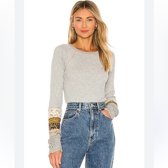 Free People In The Mix Cuff Top Jersey style Gray Large fits Small - Picture 1 of 14